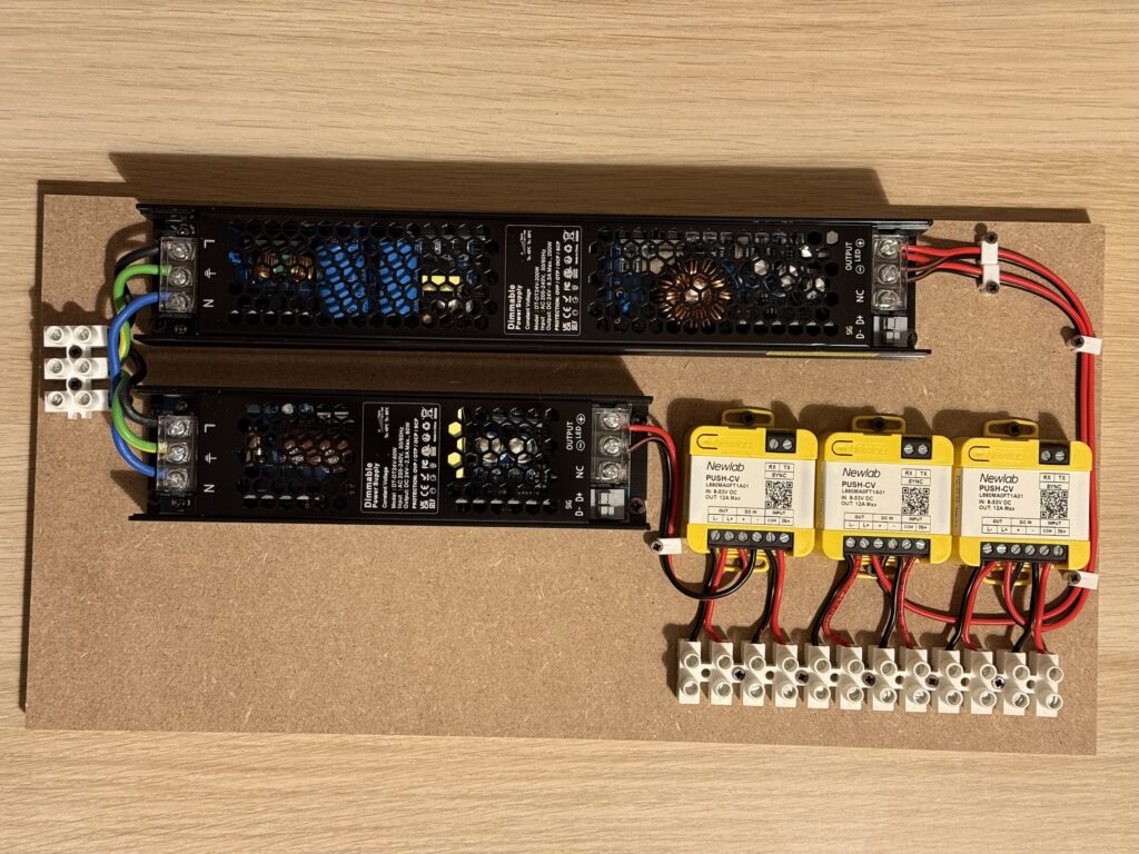 LED layout lighting: power supplies and dimmers