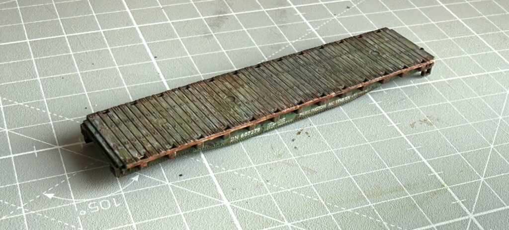 Weathering a flatcar, done!